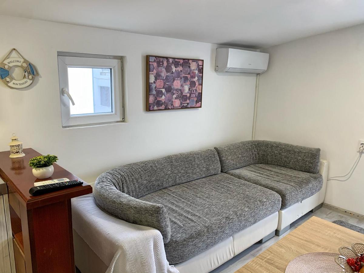 Apartment Viva Jelena Будва Екстер'єр фото